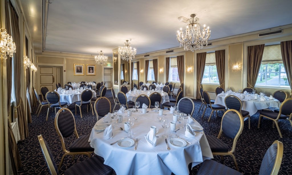 Image of Afternoon Tea med stemningsfull konsert