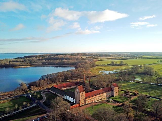 Bäckaskog Slott image 0