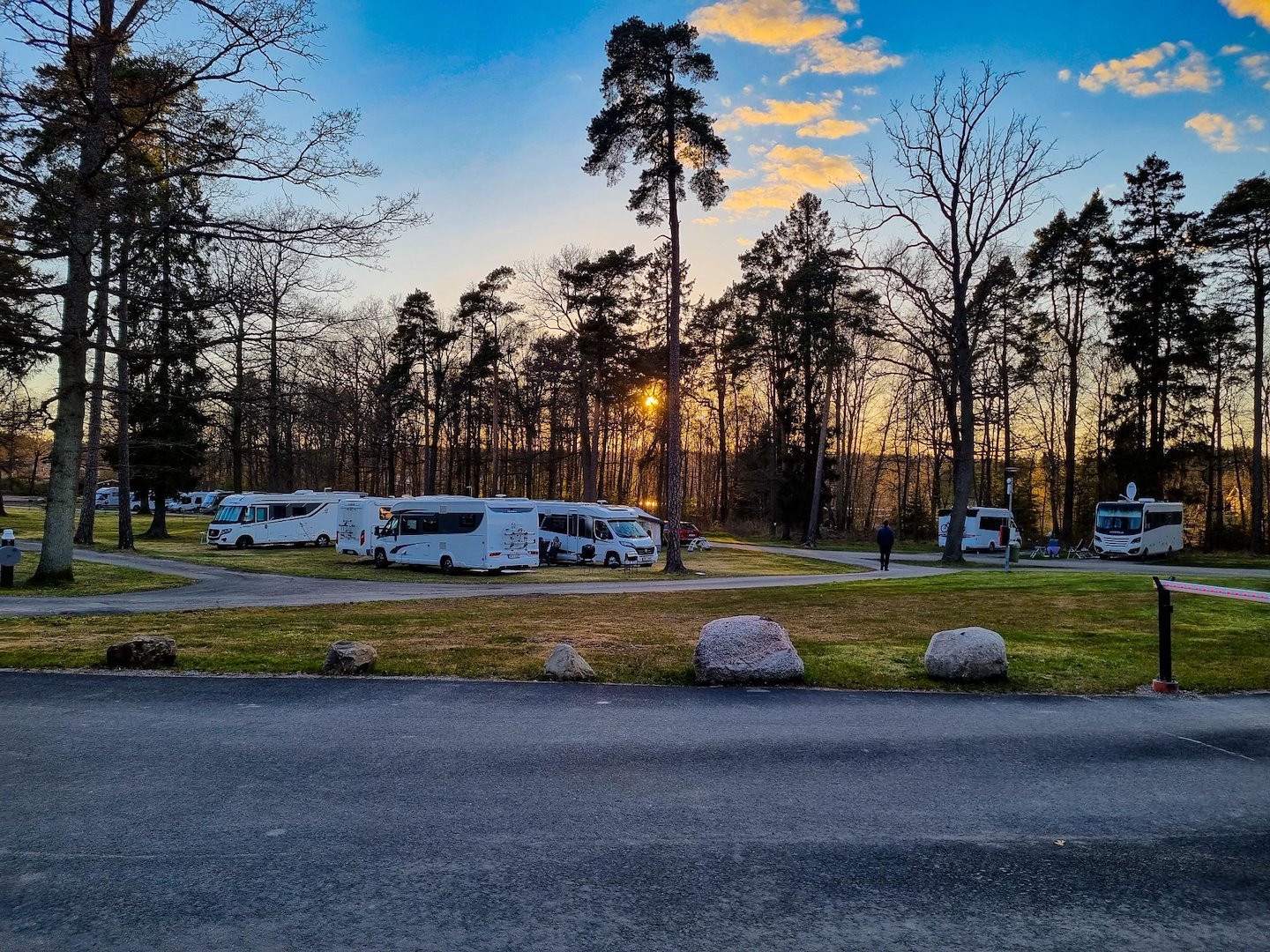 Camping Stellplatz Wohnmobil mit Strom +10 Meter