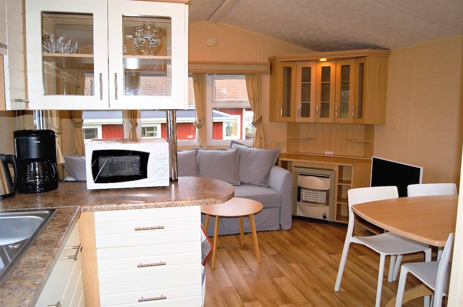 Cottage (4+1 beds, WC/shower)