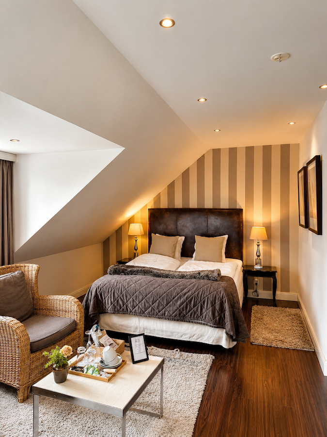Double room in the main building.