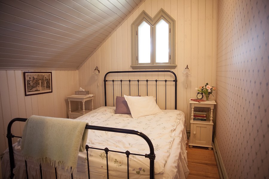 Double room small