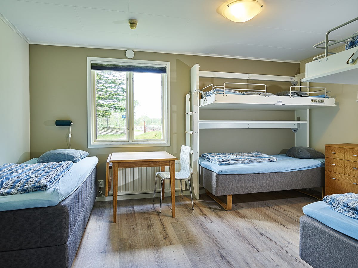 5 beds-room Youth Hostel