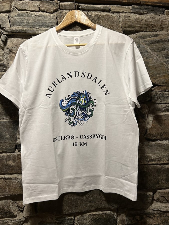 T-shirt "The hike from Østerbø to Vassbygdi"