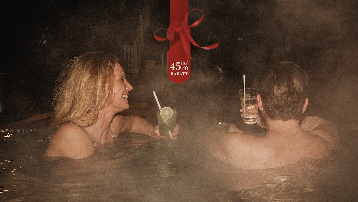 voucher-JULKLAPP - SPARA 45% - LATE NIGHT POOL CLUB