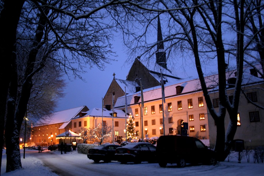 Additional image 3/12 of Peaceful Christmas 23-26/12