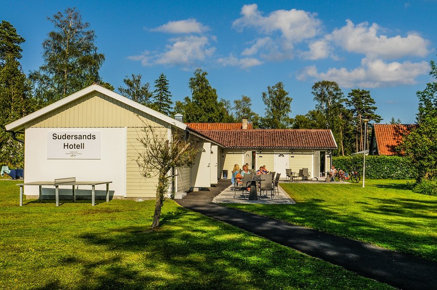 Rooms - Hotel and Hostel