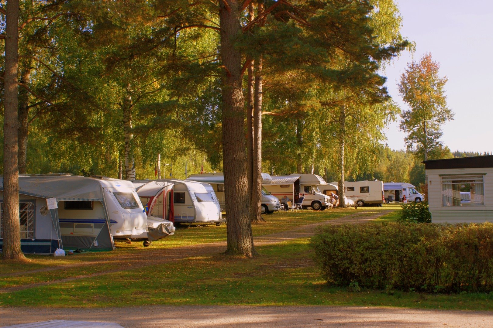 Stellplatz für Zelt, Wohnwagen oder Wohnmobil (Ohne Strom und max. 2 Pers.)