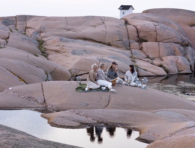 Boka Vårfest på Strandflickornas Havshotell