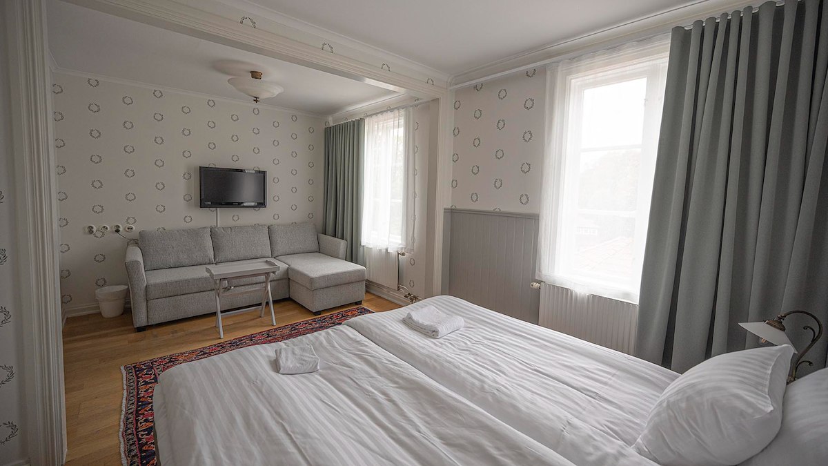 room_image