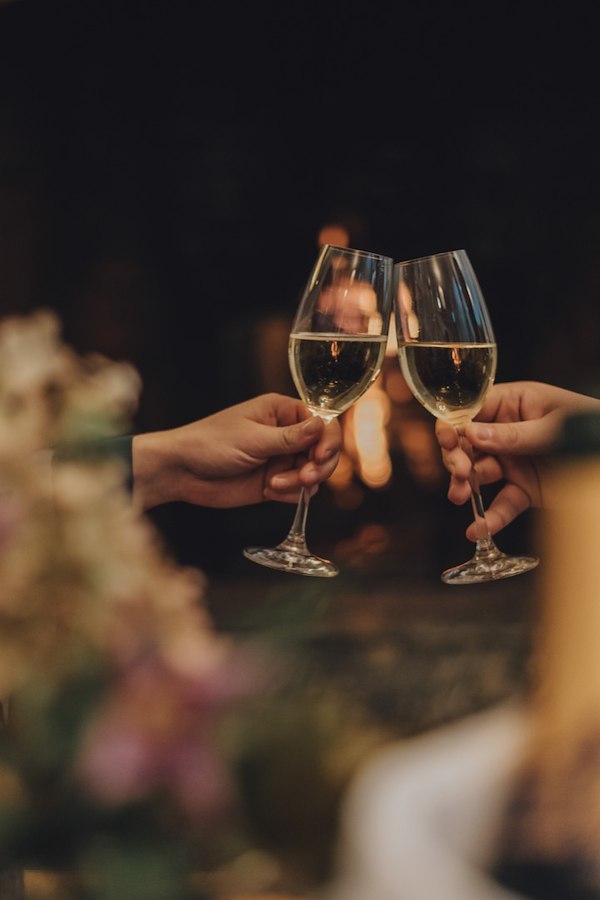Champagneprovning fredagar kl 17:00-18:00