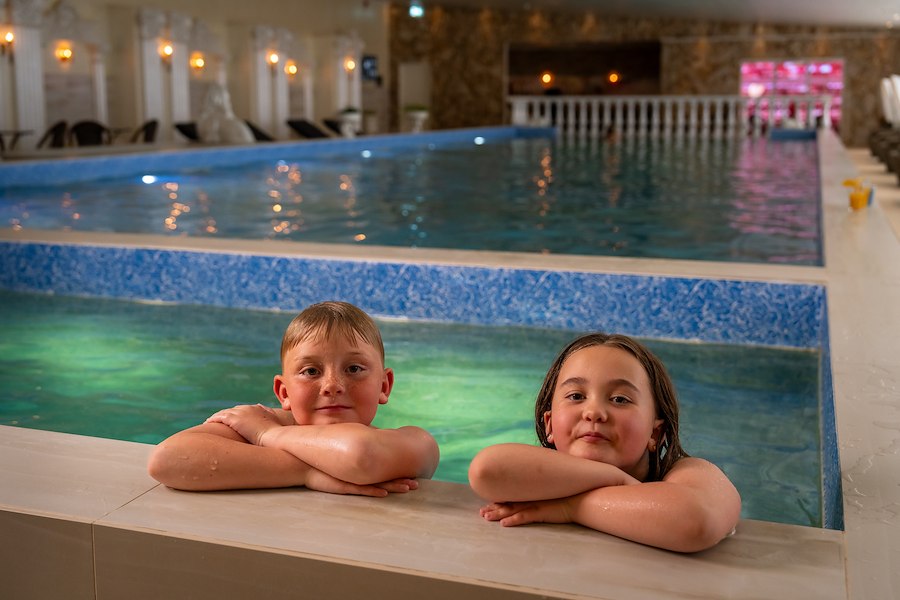 FamiljeMYS | SPA med barn på söndagar