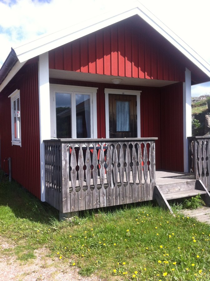 Cottage No. 110 (4 beds, no WC/Shower)