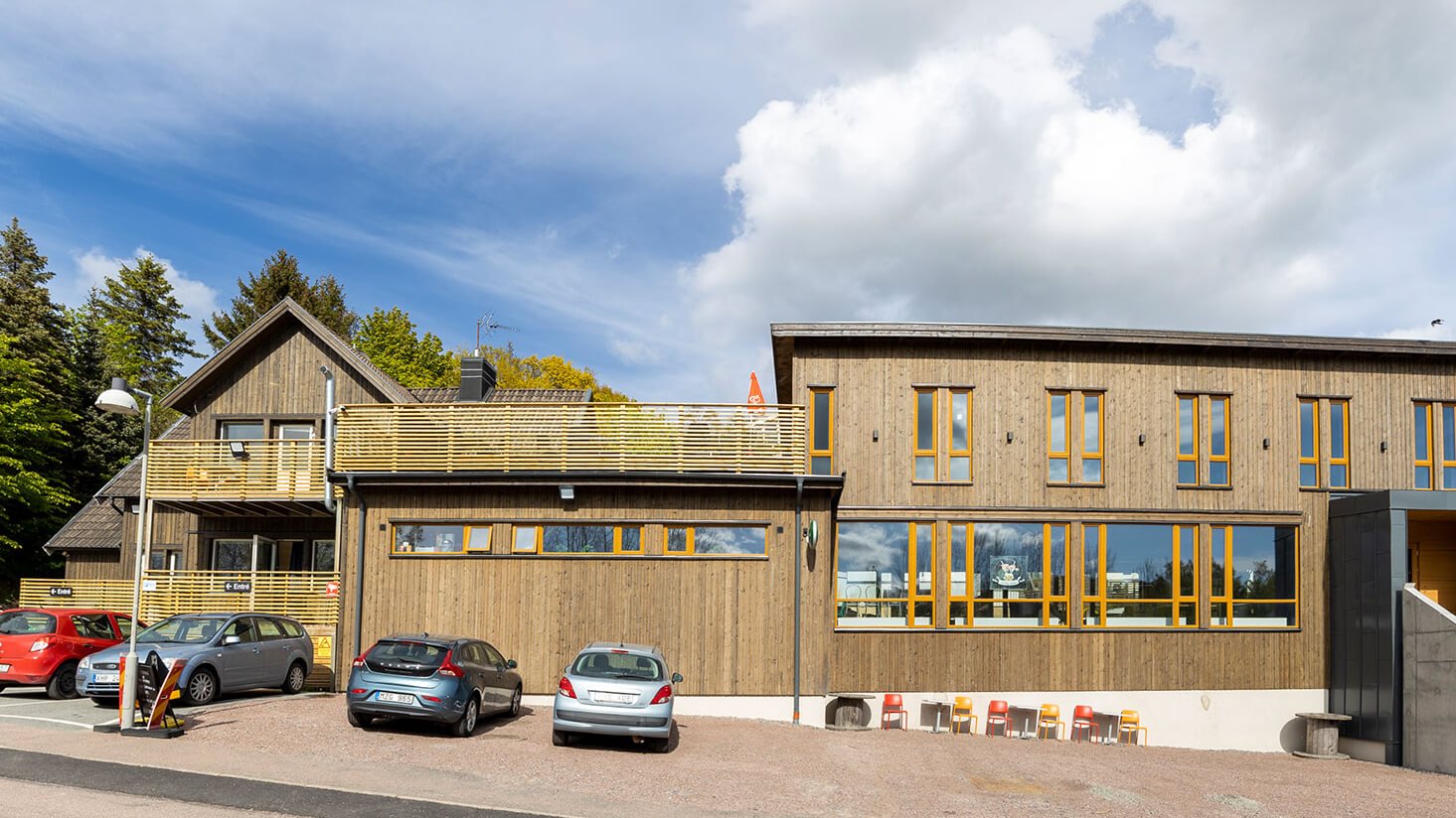 Treetop Spa, Hangout & Hotel image 1