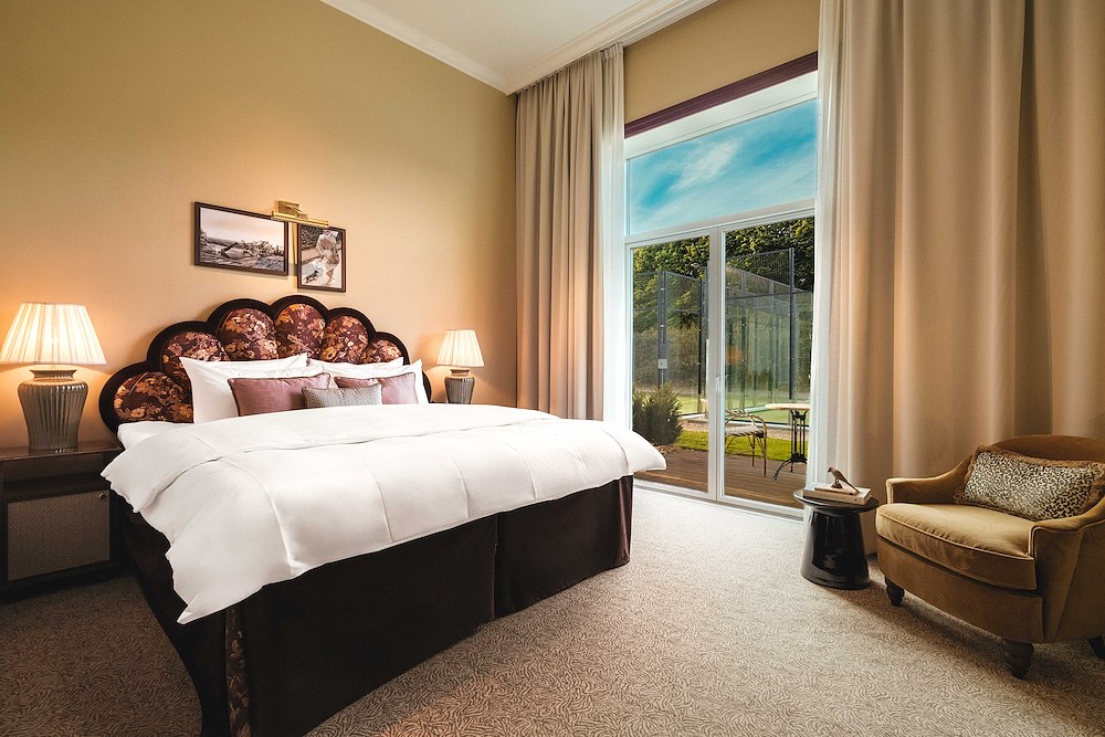 Deluxe Vista Retreat