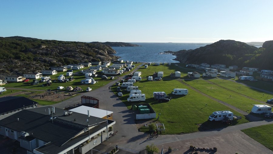 Camping pitch caravan/motorhome/tent with electricity - Standard