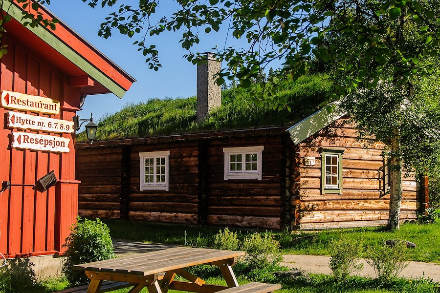 Log cabin max 6 persons
