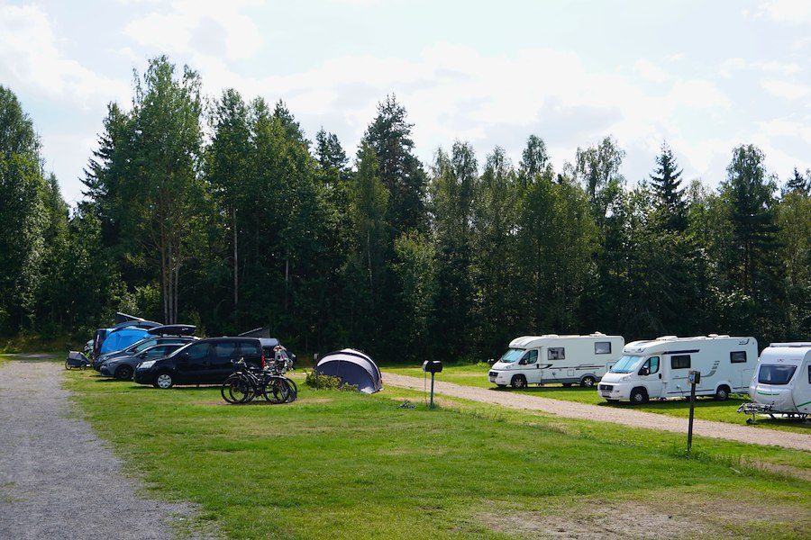Camping pitch with electricity, max. 7 metres including drawbar