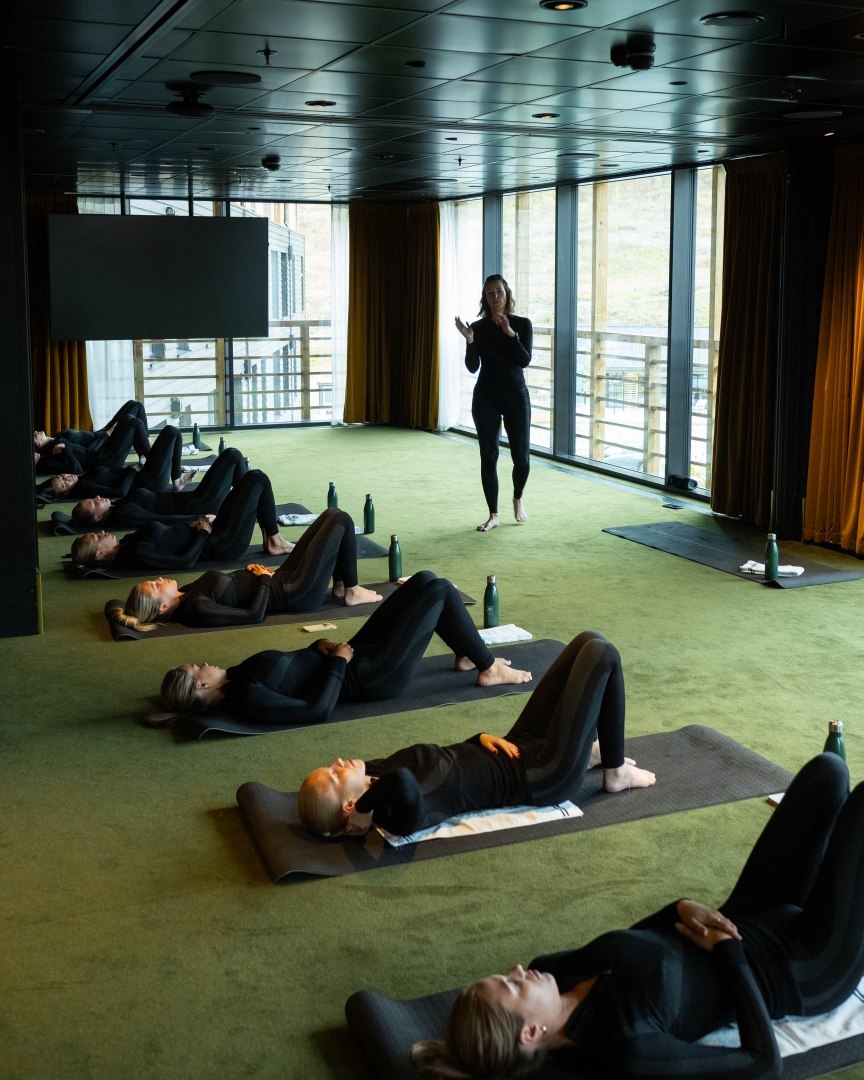 Image of Yoga Class Entré 8:30-9:30