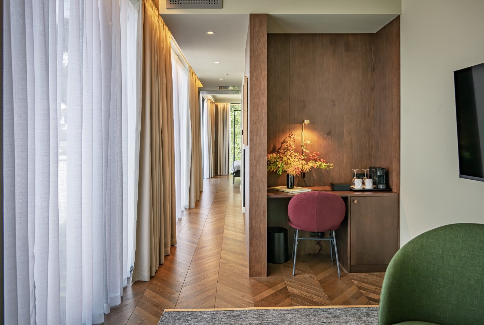 Simple Suites Suite