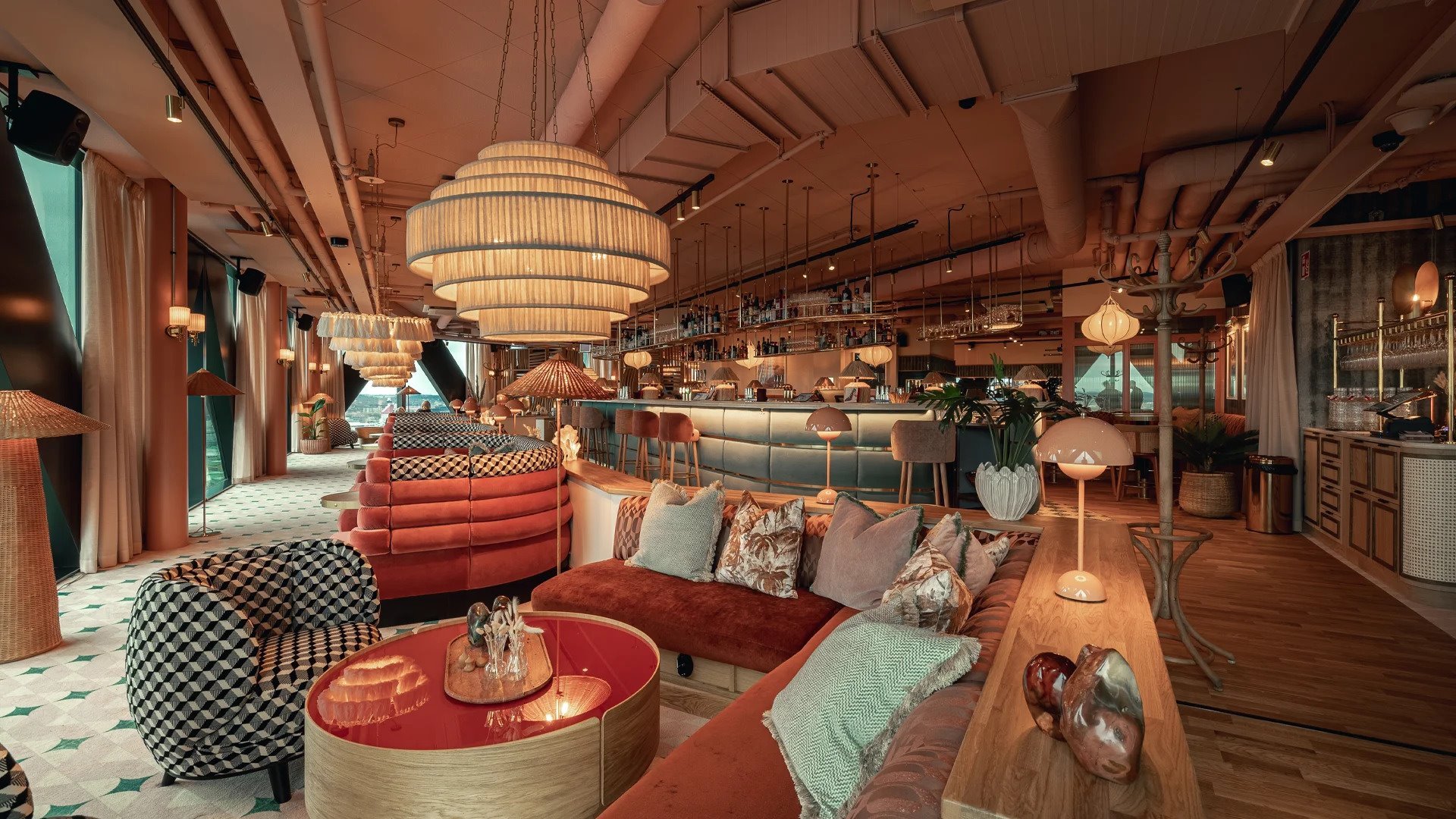 Image of ENTRÉ POOL CLUB & SPA INK MIDDAG – från 895kr