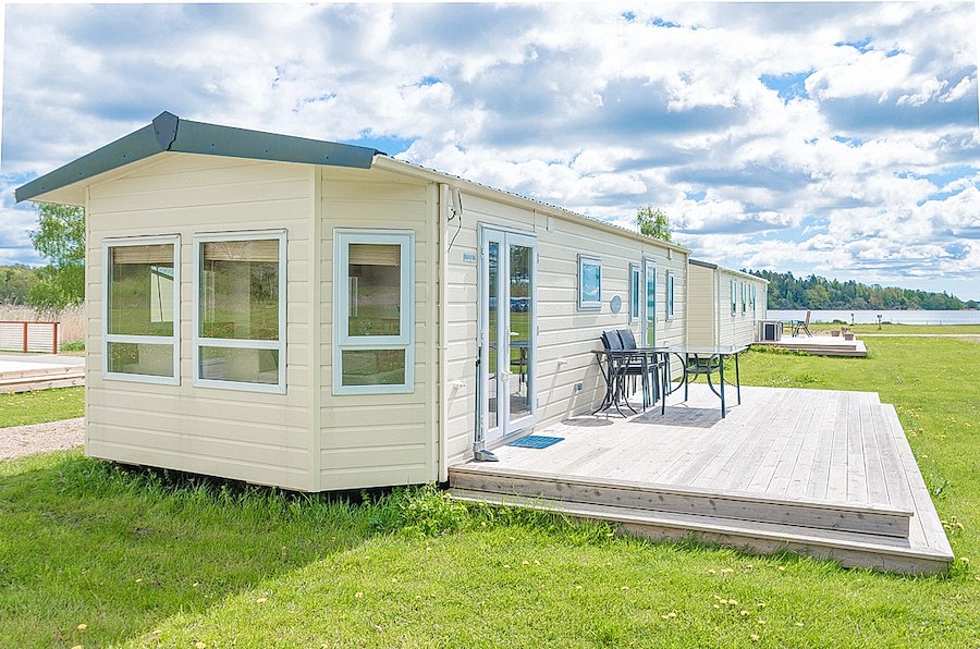 Static caravan type C1 (4+2 beds, WC/shower)