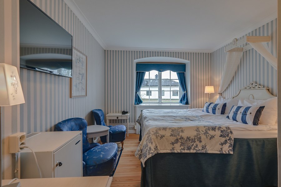 Standard Double room King size bed