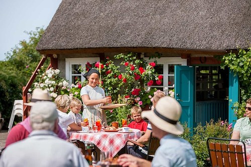 Boka Manor Stay with Swedish Fika at Flickorna Lundgren