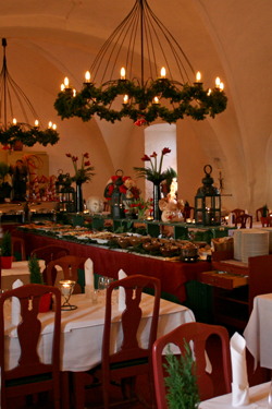 Additional image 2/12 of Peaceful Christmas 23-26/12