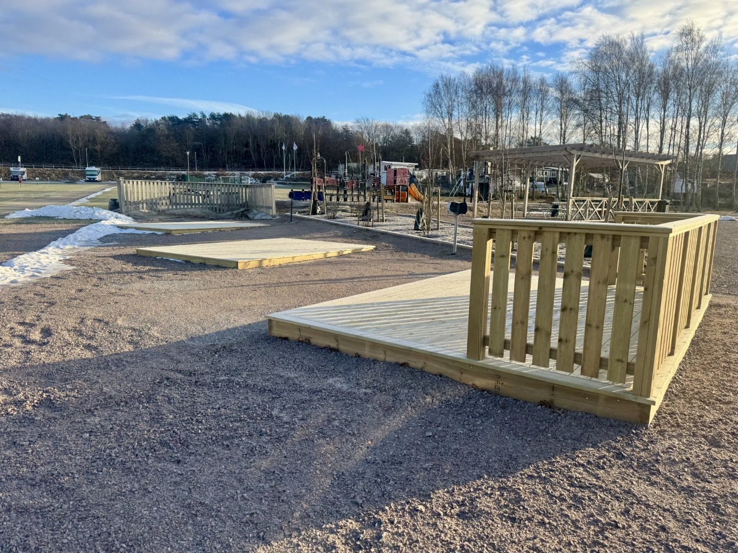 Wohnmobilstellplatz inkl. Strom - max. 11 Meter (Kies/Terrassenbelag)