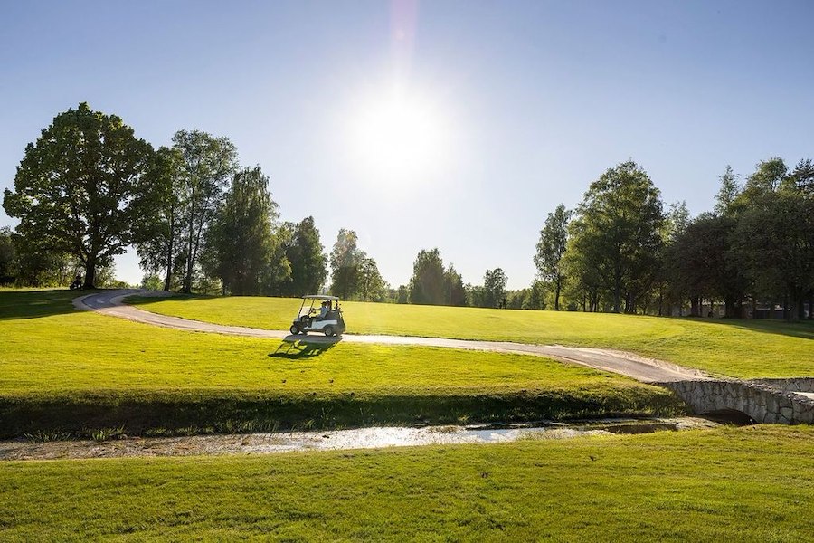 Golfpaket-dubbel glädje med tvårätters