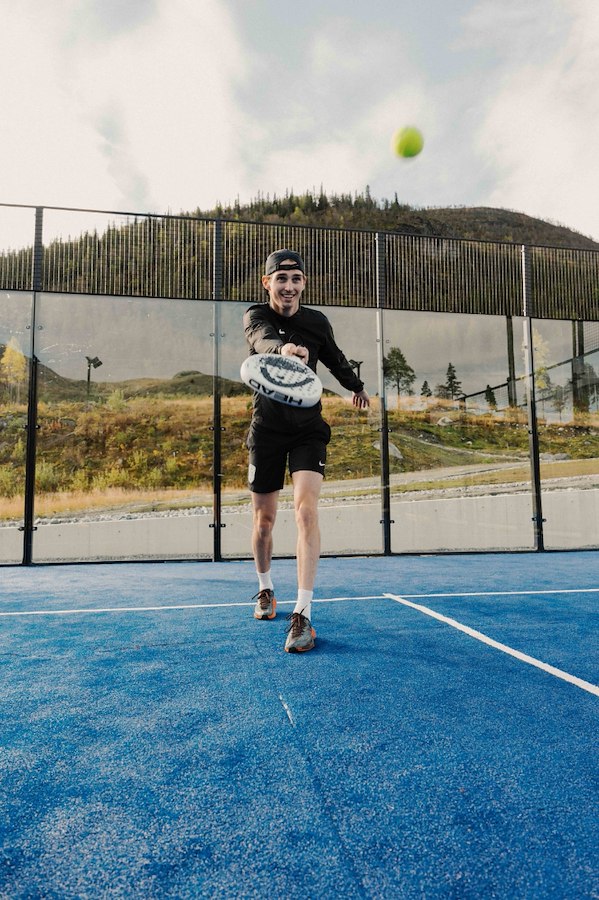 Fyri Padel Court Booking 09-20