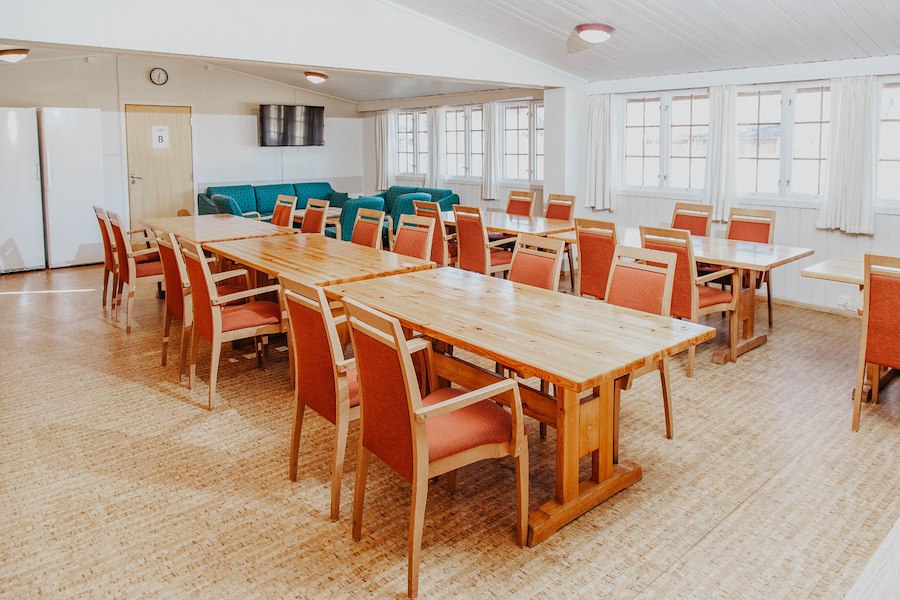 The Large Cabin “Hostellet” – 24 Bedrooms
