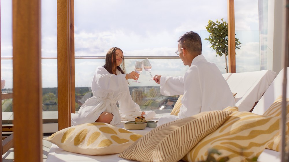 The Willow Escape - Spa, Dine & Stay