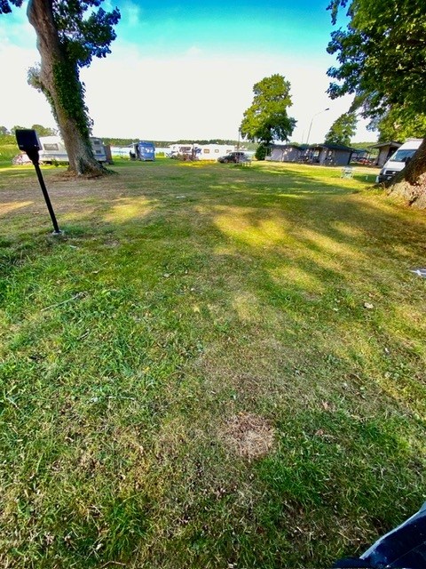 Camping pitch for caravan/motorhome, electricity possible, 80 sqm