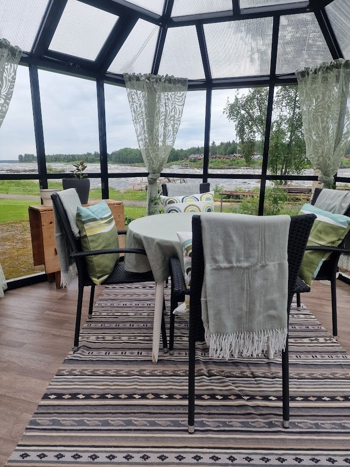Image of Dinner in the greenhouse
