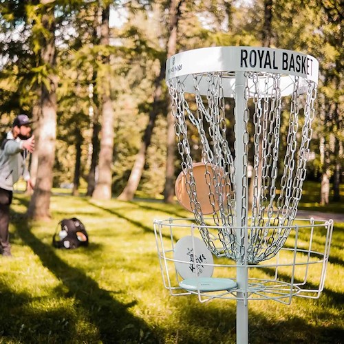Boka Frisbee Golf at Villa Brunnby