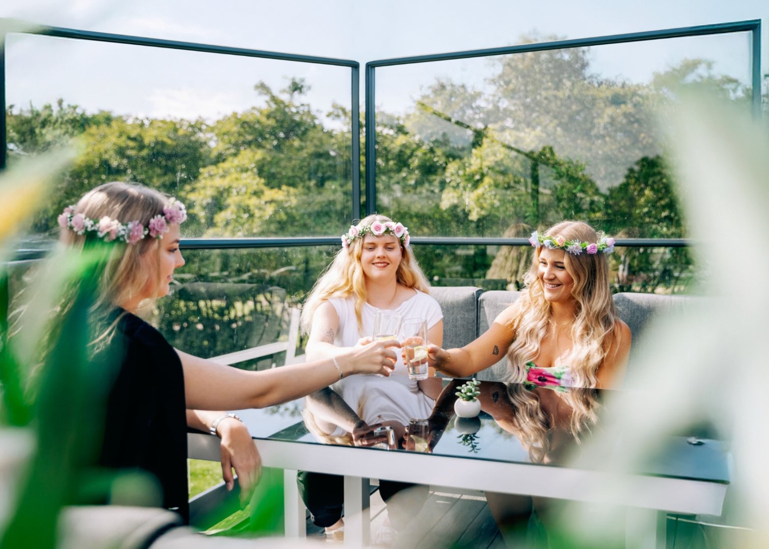 Image of Midsommarbuffé med livemusik