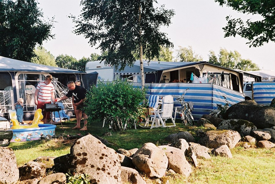 Camping pitch caravan/motorhome with electricity/water (100 m²)