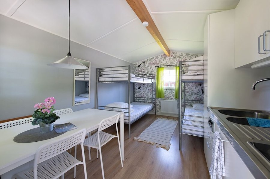 Cottage (4 beds, no WC/Shower)