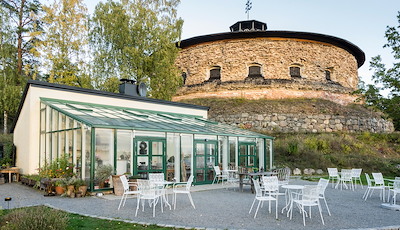 Boka Work in the achipelago