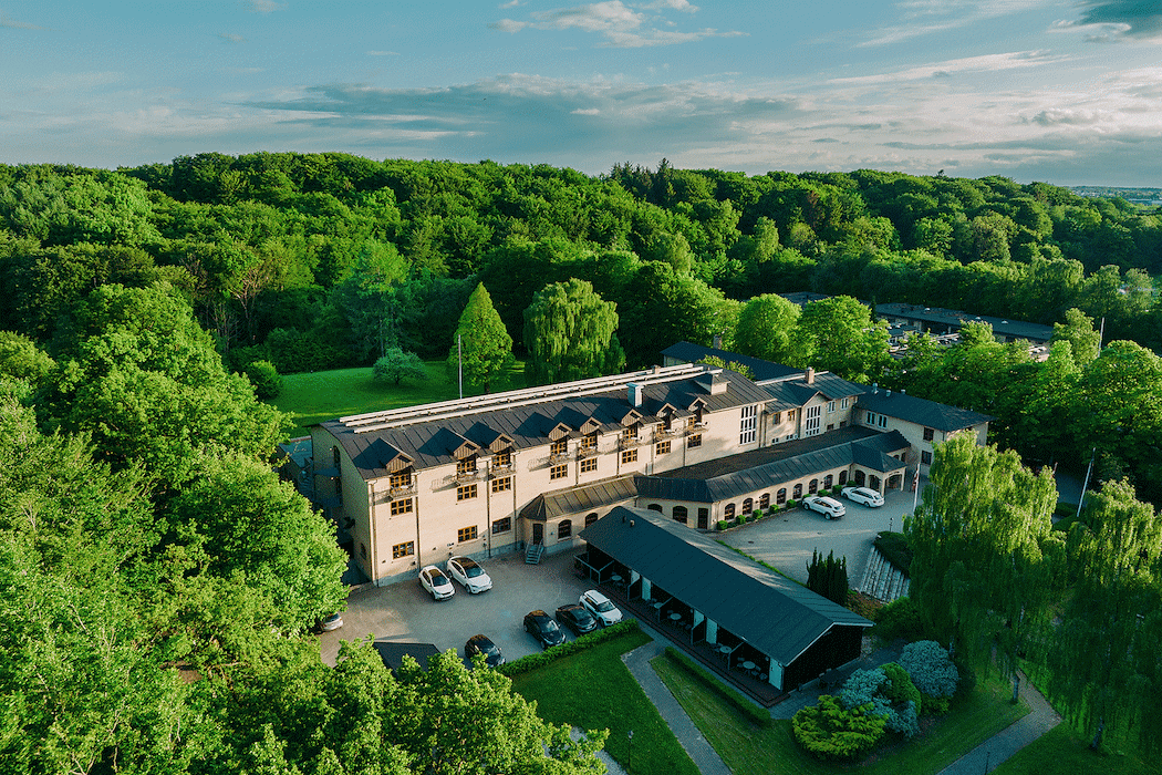 voucher-Gavekort til en oplevelse på Hotel Amerika og/eller i Restaurant Uafhængig