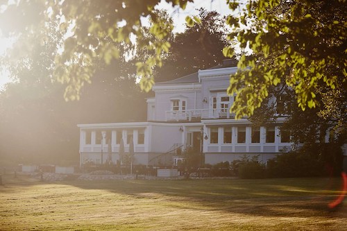 Boka Golfpaket i herrgårdsanda