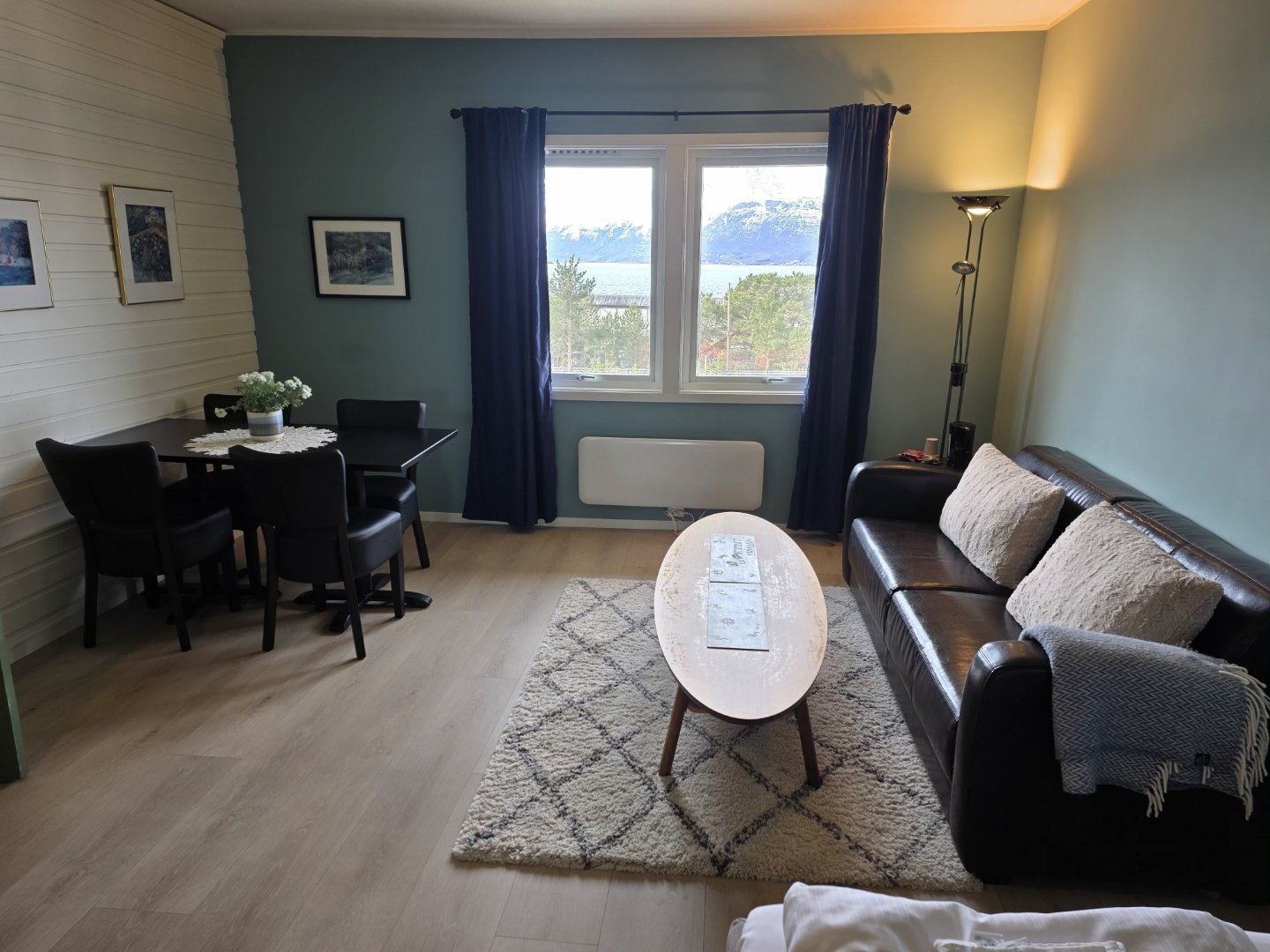 Lyngenfjord Hotel image 0