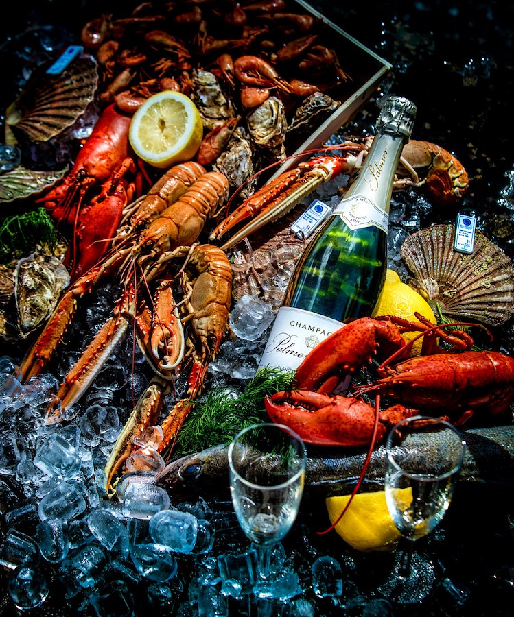 Skaldjur- och champagnemiddag