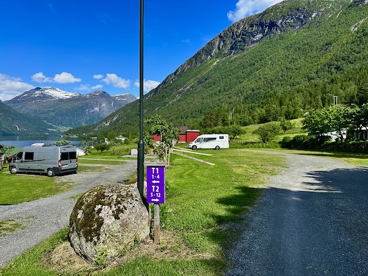 Bobil & campingvognplass nr. 9-12