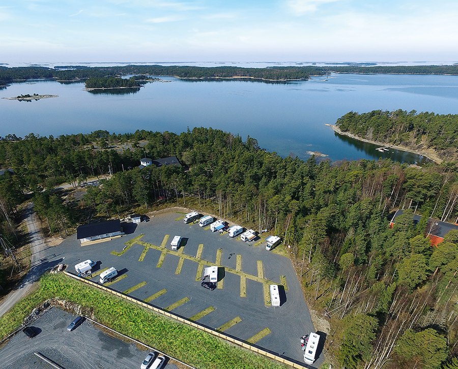 KASNÄS CARAVAN husbils- och husvagnsplats