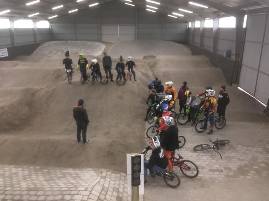 Rent the BMXhall a whole day