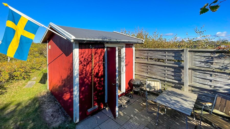 Beach cottage (2 beds, without WC/Shower)