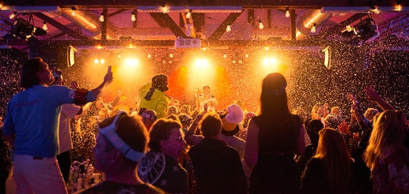  Julbord med show - Kultklassiker